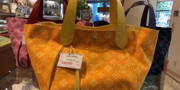 LVバッグ入荷